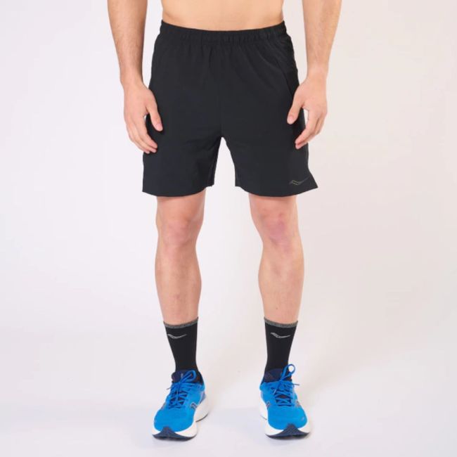 SAUCONY SHORT OUTPACE 7'